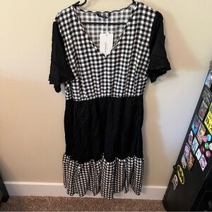 Black and white tiered color blocked gingham dress
